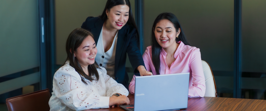 Treat outsourcing as a managed program